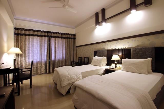 Shiva Oasis Resort Neemrana Ruang foto